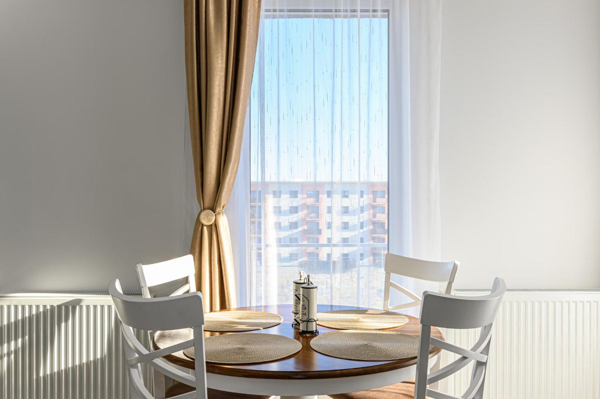 Mabu Apartment Brasov Bagian luar foto